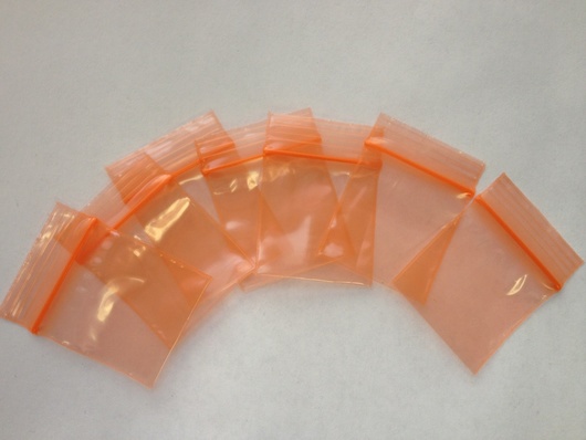 1.25 x 1, 2 Mil Orange Tint Reclosable Bags