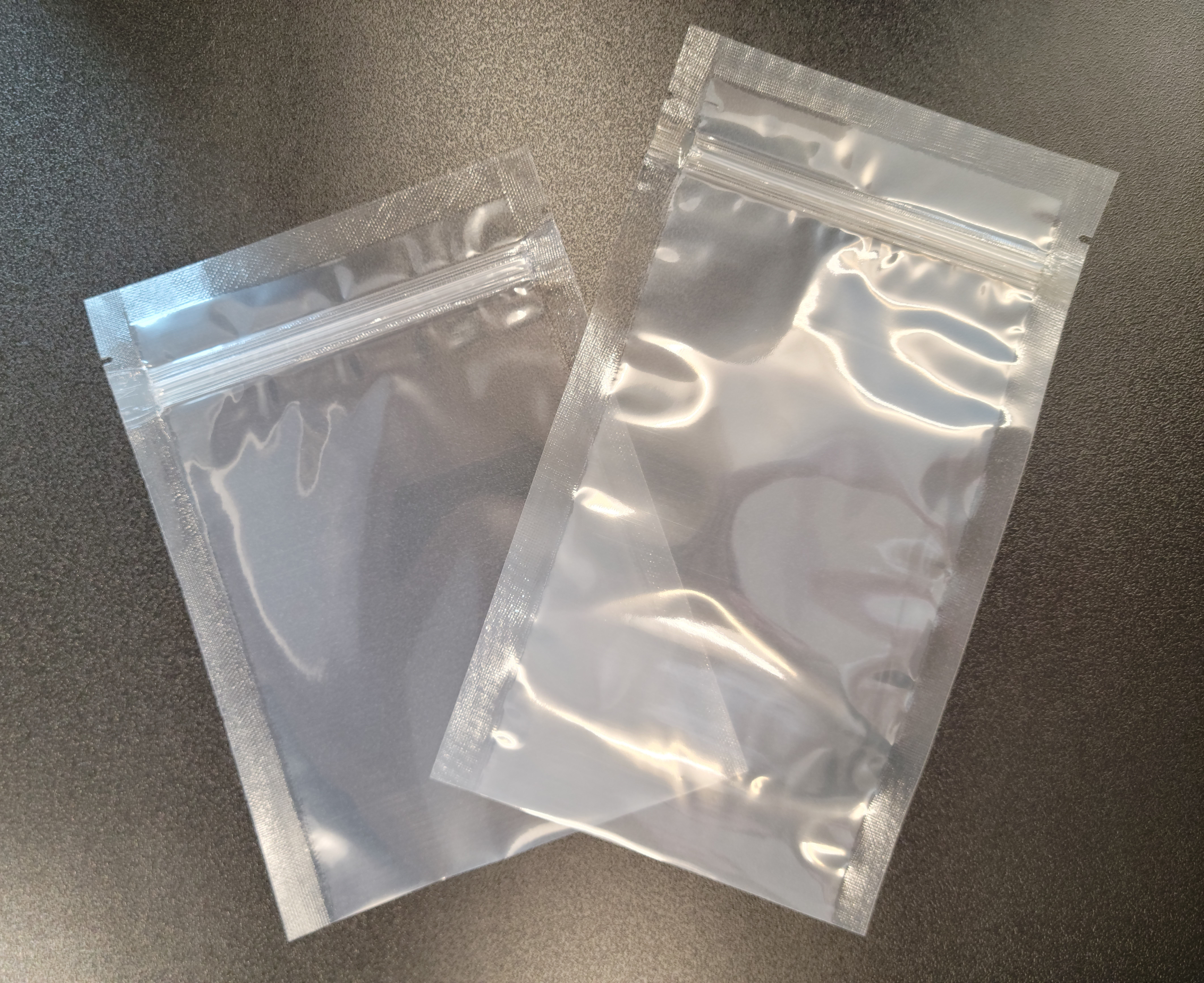 12 x 12 3 Mil Clear Zipper Locking Handle Bags